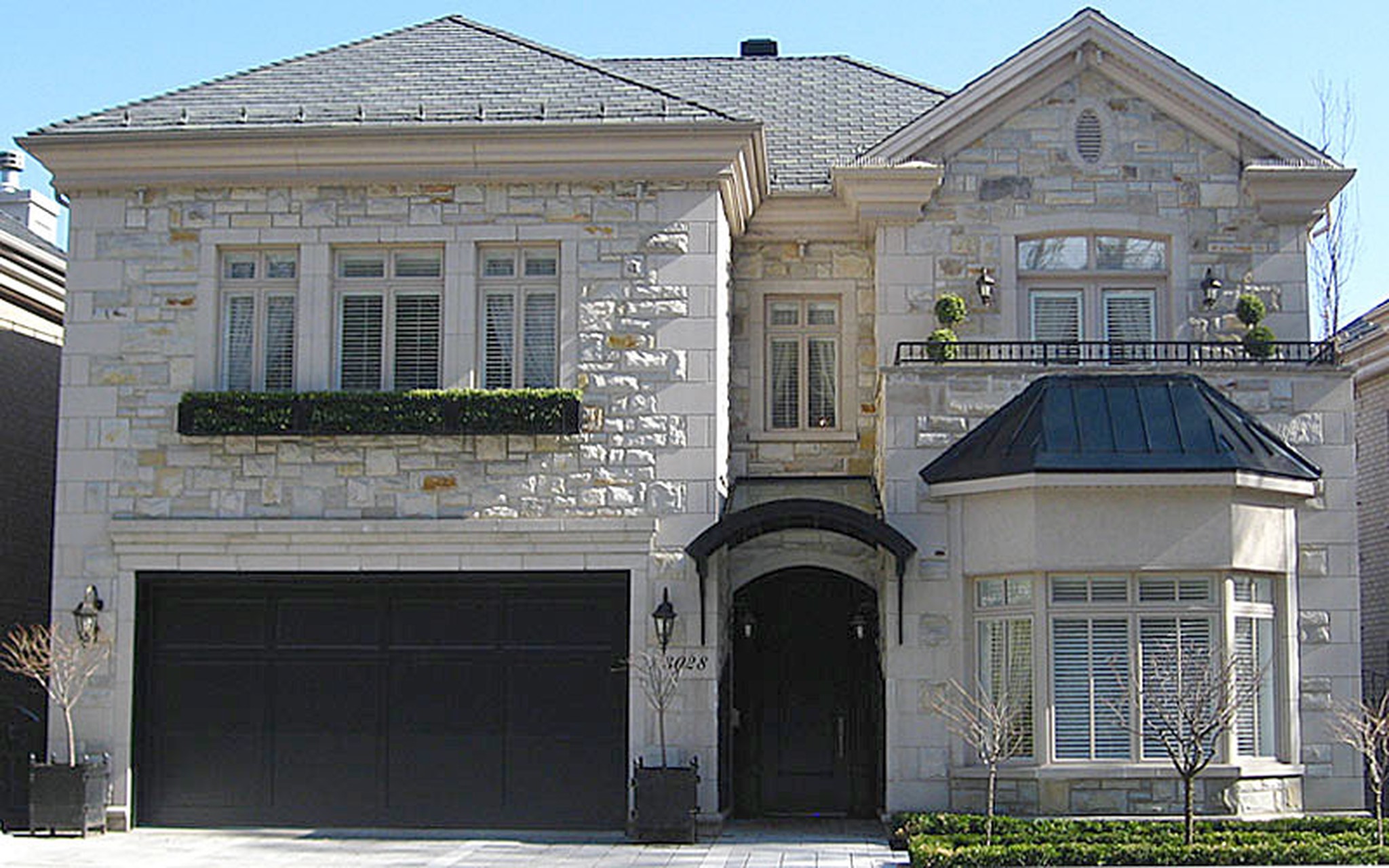 TOWNHOUSE