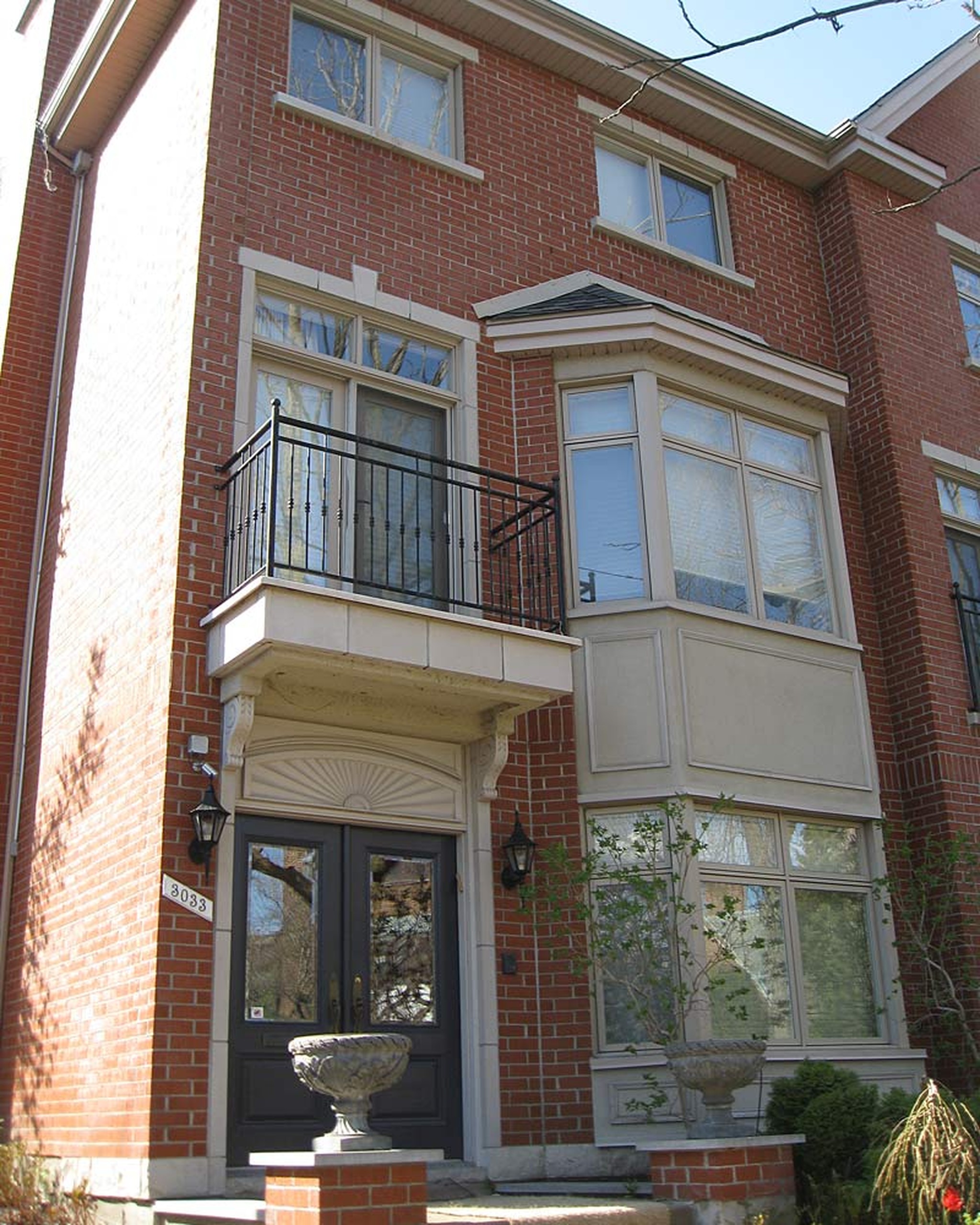ROW HOUSES